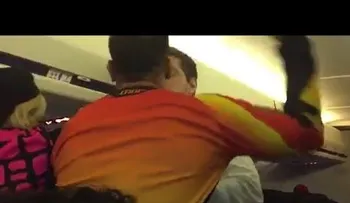 Se arma un "juidero" en el avión de Pawa Dominicana que presentó falla (VIDEO)