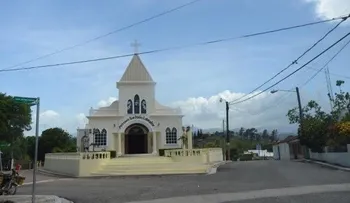Avanza trabajos de embellecimiento del Monasterio de las Hermanas Carmelitas