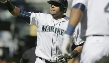 Nelson Cruz llega a 40 jonrones por segunda campaña seguida
