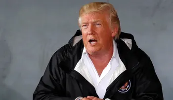 Donald Trump: Puerto Rico no puede recibir asistencia "para siempre"