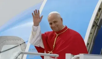 El papa León XIV llama a las escuelas y universidades a ser espacios acogedores para los jóvenes