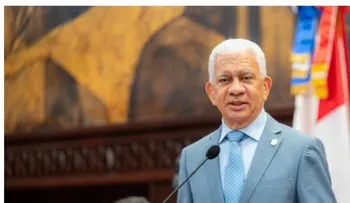 Ricardo de los Santos destaca importancia de la familia en Congreso Iberoamericano