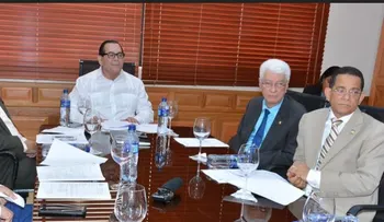 Senadores estudian propuestas sobre Proyecto que crea el Servicio de Sanidad Agropecuaria