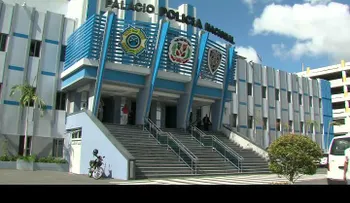 PN hiere y apresa dos hombres intentaron arrollarlos con una motocicleta