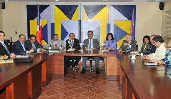 PLD propone aumentar a 31 cantidad de miembros Comité Político y  a 100 los del Comité Central