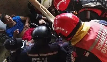 Le ganó a la muerte: rescatan a un hombre de 72 años, 13 días después del terremoto de Ecuador