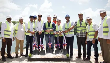 Gobierno da primer picazo para la construcción de muelle pesquero en Boca de Yuma