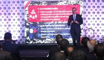 Luis Abinader presenta programa de propuestas "Gobierno Eficiente"
