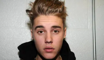 Juez ordena divulgar video de Bieber con censura