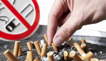 Dejar de fumar repentinamente, en vez de en forma gradual, puede funcionar