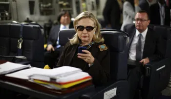 El FBI interroga a Hillary Clinton por usar su e-mail personal para asuntos del Departamento de Estado