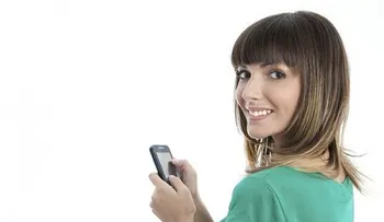 Abusar del celular envejece 