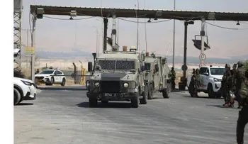 Israel bloquea convoyes humanitarios de Jordania a Gaza