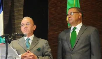 Amable se juramenta como presidente de La Estructura
