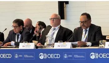 Consultor jurídico participó en 10.ª Mesa Redonda OCDE