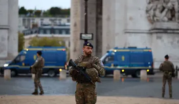 Masivas protestas en Francia: más de 400.000 manifestantes salen a las calles y se registran choques con la policía en París