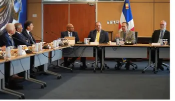 Autoridades monetarias y líderes financieros se reúnen para reforzar estabilidad y proyecciones de la economía