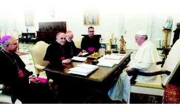  Vaticano expulsa sacerdote de Chile acusado abusos sexuales 