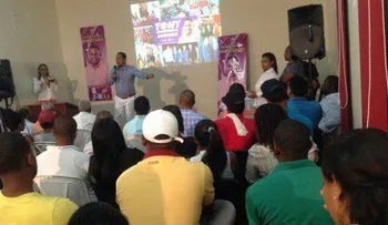 Tony Guevara presenta propuesta legislativa PLD Los Ríos