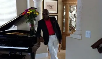 Muere madre de cantante Michel; Presidente Medina ofrece condolencias
