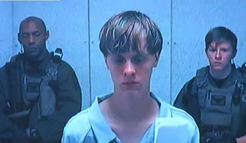 Jurado sentencia a Dylann Roof a pena de muerte