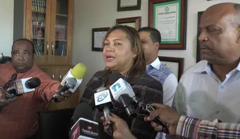 Educación anuncia construcción de aulas provisionales para estudiantes de Palo Alto