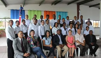 Ministerio de la Juventud realiza graduación de jóvenes en el idioma ingles
