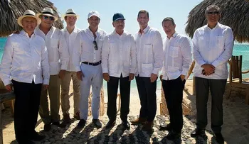 Presidente Danilo Medina recorre Bahía de las Águilas con inversionistas extranjeros 