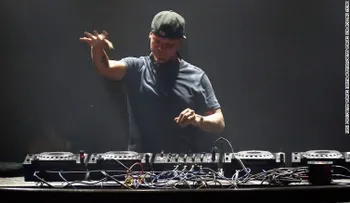 Avicii y su música reciben homenaje de una iglesia en Holanda