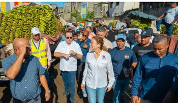 Paliza y Mejía inspeccionan mercados de Duarte y Villas Agrícolas para su readecuación