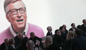 Bill Gates: "Si quieres enfermar, hazlo dentro de 20 años, no ahora"