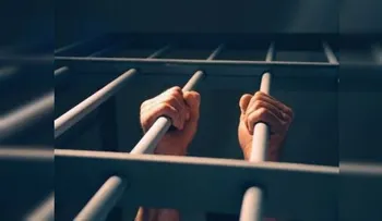Hombre que había salido de la cárcel mata otro por celos 