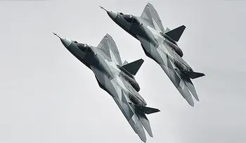 Cazas Su-24 obligan a destructor de EEUU a alejarse de frontera marítima rusa