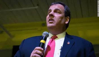 Chris Christie anuncia su apoyo a Donald Trump