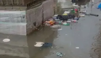 Desbordamiento de los ríos Ozama y Yabacao interrumpe el tránsito en la autopista Juan Pablo II