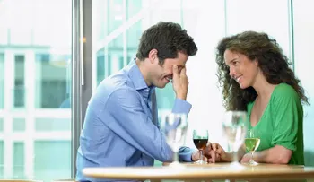 Señales cuando un hombre quiere algo contigo