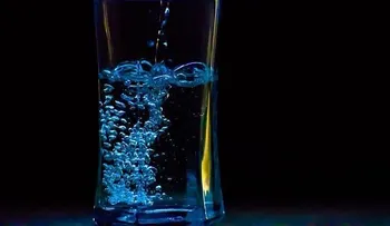 El vodka no mata el coronavirus. "Hay que tener mucho cuidado"