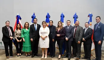 Acuerdan fortalecer la libre competencia en los espacios aéreos de la región