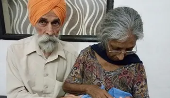 Mujeres de hasta 70 años dan a luz en la India