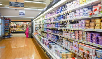 Ciertos yogures no son tan saludables: pueden tener tanta azúcar como una bebida azucarada