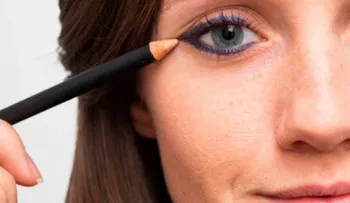 Trucos con los que cambiarás tu forma de usar un  "eyeliner "