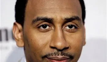 ESPN suspende a locutor por comentario sobre abuso de género