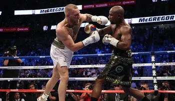 Floyd Mayweather Jr. ganó la pelea del siglo a Conor McGregor