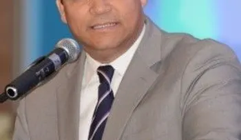 Gedeón Santos asegura solucionará problemas de radiodifusoras del país