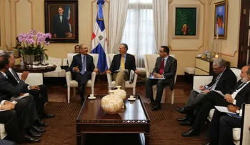 Danilo Medina instruye sean agilizadas construcciones de escuelas