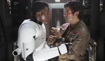 Star Wars despega en China y cruza los 800 mdd en EE.UU.