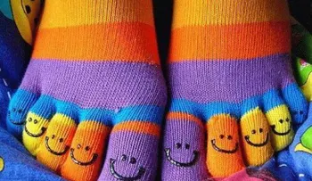 Descubre los cuatro beneficios de dormir con calcetines