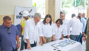 Abinader supervisa avances del Hotel Escuela Guarocuya en Barahona