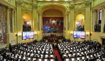 Congreso de Colombia refrenda el acuerdo de paz con las FARC