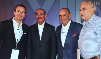 Danilo Medina: Los empresarios son los verdaderos constructores del progreso